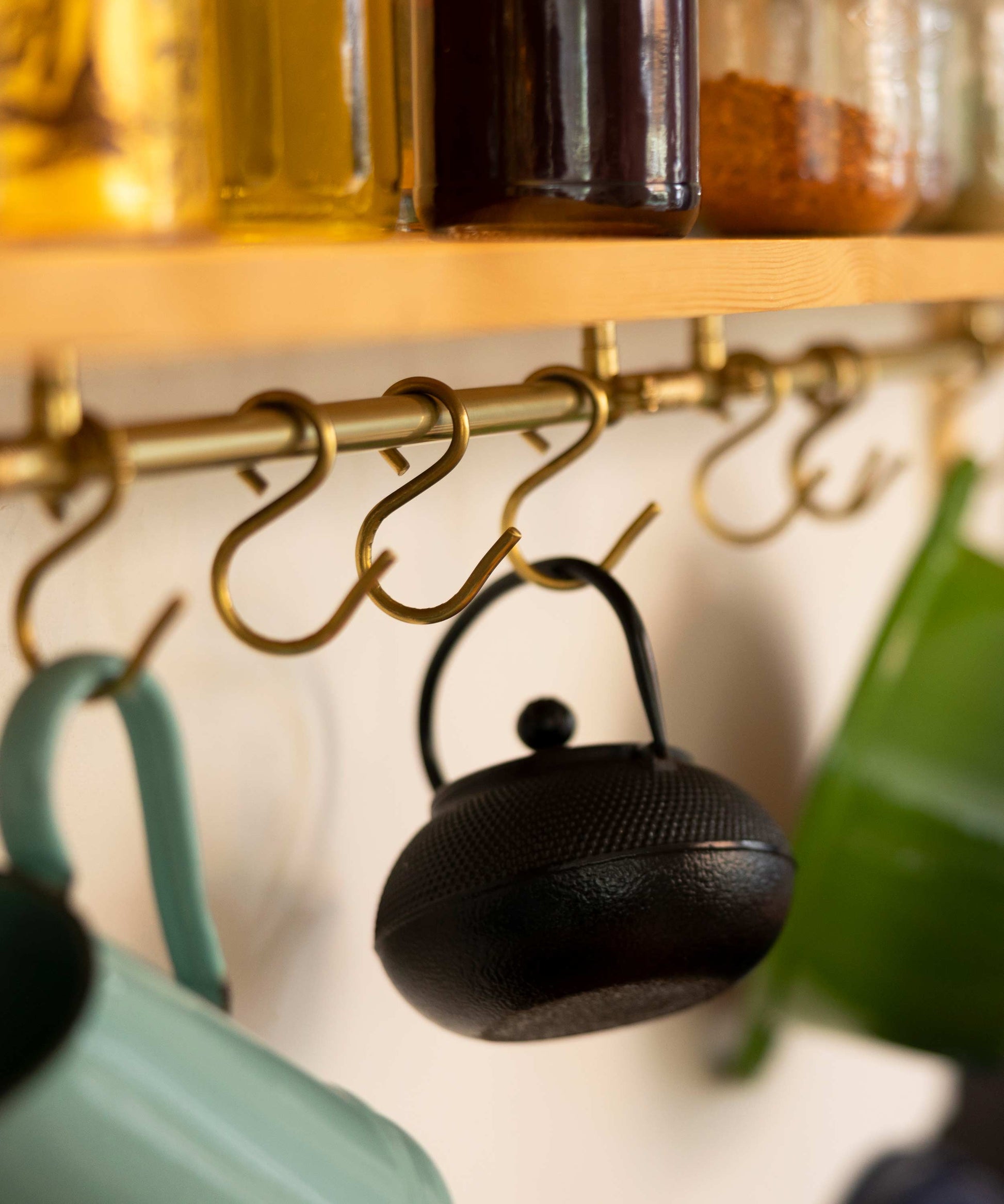 Brass 80cm hanging rail